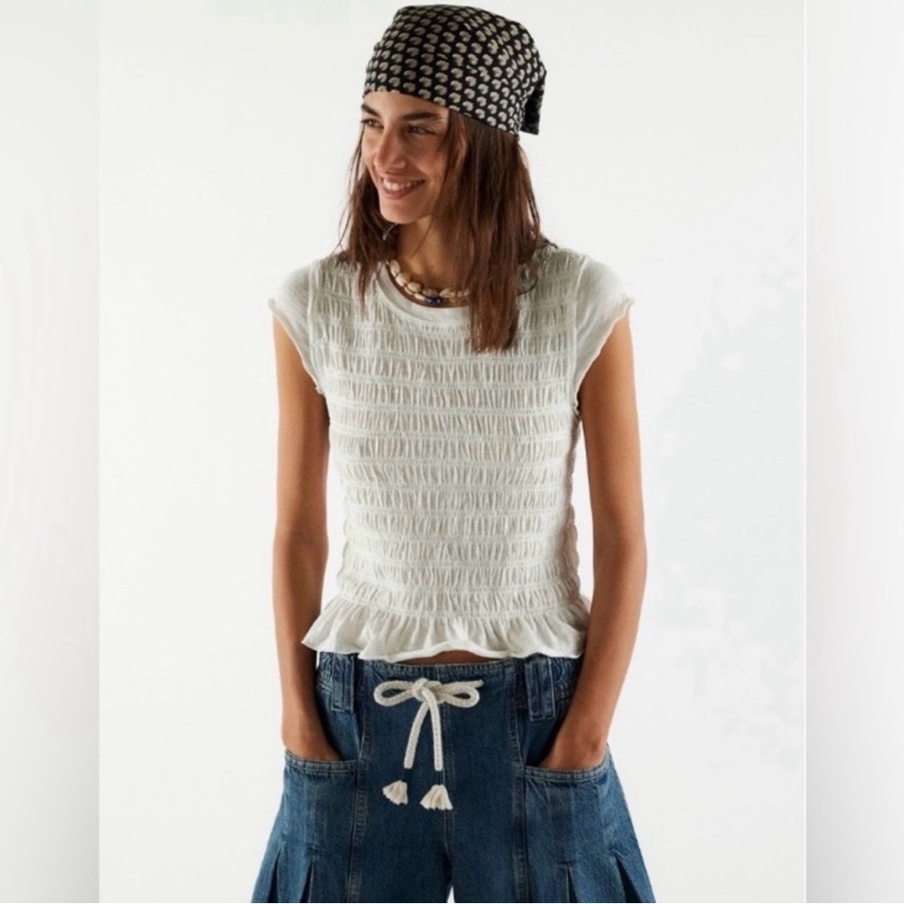 ▪️NWT We The Free Sylvie Tee in Ivory